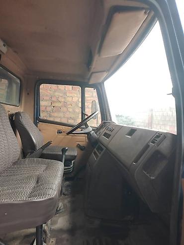 тс кg: Грузовой автомобиль Mercedes-Benz T2 (811D), бортовой. Основные — 5