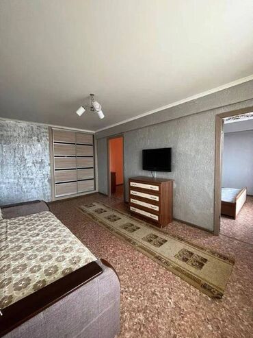 долгосрочная аренда квартира бишкек: Студия, Кыймылсыз мүлк агенттиги, Чогуу жашоосу жок, Толугу менен эмереги бар