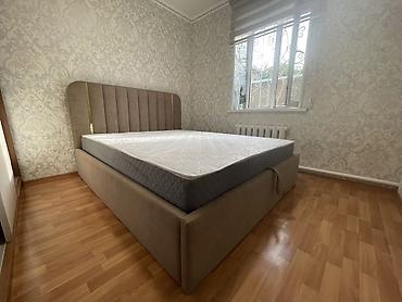 Керебеттер: Эки кишилик керебет, Жаңы, Матрасы бар, узуну - 200 см — 2
