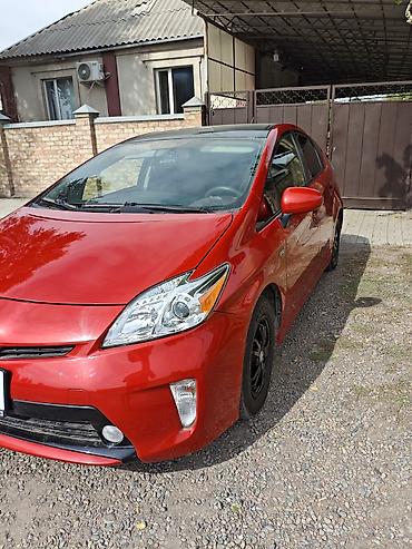 Toyota Prius: 2013 г.