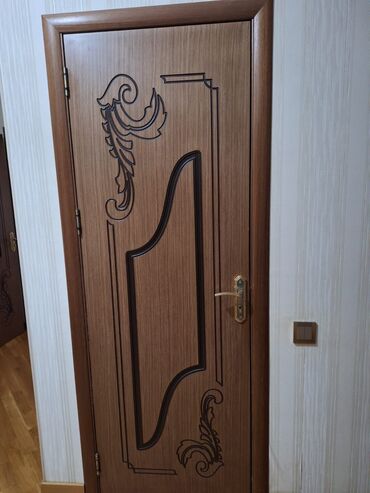 tualet qapısı: İşlənmiş Otaq qapısı 80x205 sm Zamok ilə, Zəmanətsiz, Ünvandan götürmə