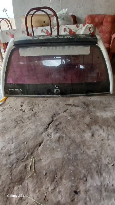 Крышки багажника и комплектующие: Honda