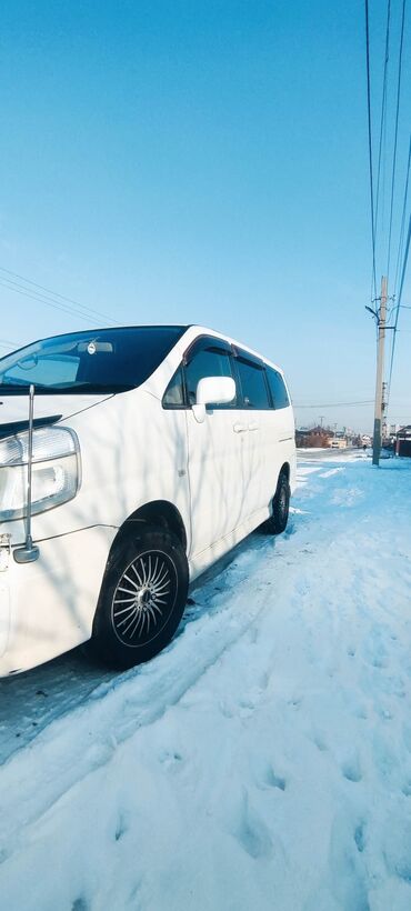 renault минивэн: Nissan Serena: 2003 г., 2 л, Автомат, Газ, Минивэн