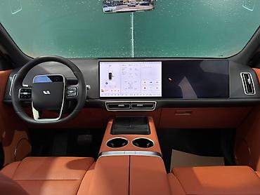 kaiyi e5: Lixiang L9: 2025 г., 1.5 л, Автомат, Гибрид, Кроссовер — 6