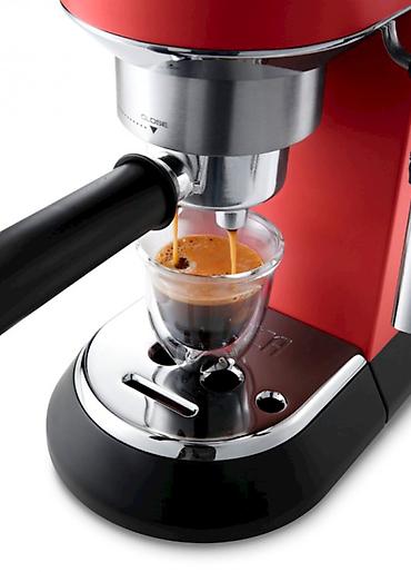 İçki texnikası: №: 12125 Məhsulun adı: Qəhvəbişirən DeLonghi EC685.R Brend: DeLonghi — 5