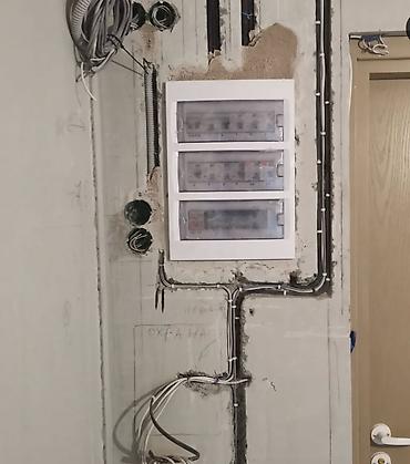 Электрики: Электрик | Установка распределительных коробок, Электромонтажные работы Больше 6 лет опыта — 14