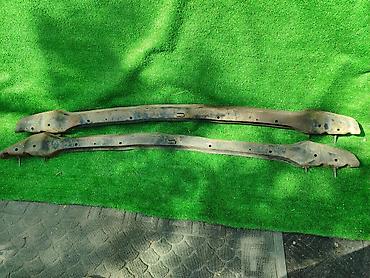 Решетки радиатора: Решетка радиатора Б/у, Оригинал — 12