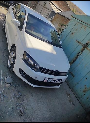 керме тоо: Volkswagen Polo: 2013 г., 1.6 л, Автомат, Бензин, Седан — 2