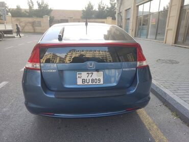 Honda: Honda Insight: 1.3 l | 2010 il — 2