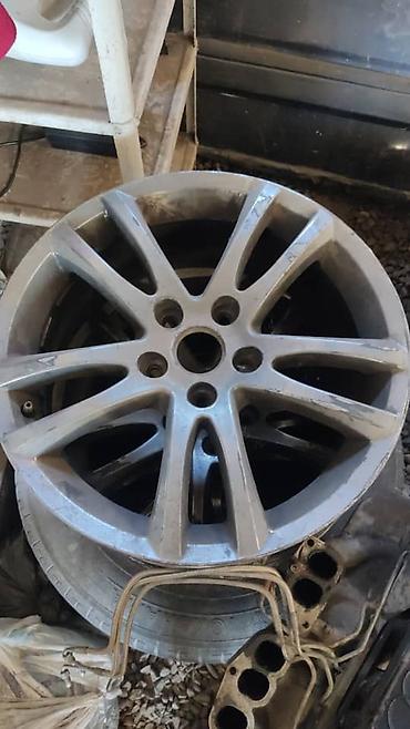 Продаю Диск Титан 17р Лексус 3 шт - Диаметр: ориентировочно R17–R18 - at lalafo.kg Продаю Диск Титан 17р Лексус 3 шт - Диаметр: ориентировочно R17–R18 -