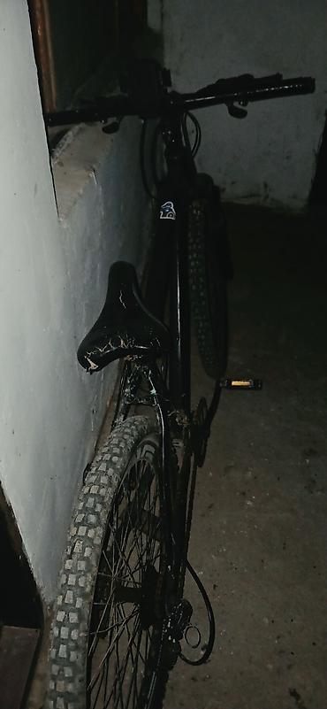 zigzag velosiped: Dağ velosipedi – 26”rəngi qara təkərli, geniş protektorlu off-road — 2