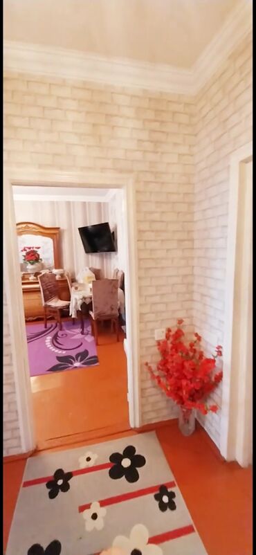 Köhnə tikili: Gəncə, 3 otaqlı, Köhnə tikili, 63 kv. m — 1