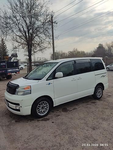 вокси ноах: Toyota Voxy: 2004 г., 2 л, Автомат, Бензин, Минивэн — 7