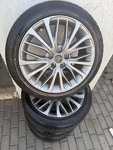 yeni teker kreditle type 1: Toyota orijinal yüngül lehimli disk və təkər dəsti - Disklər: Toyota — 5