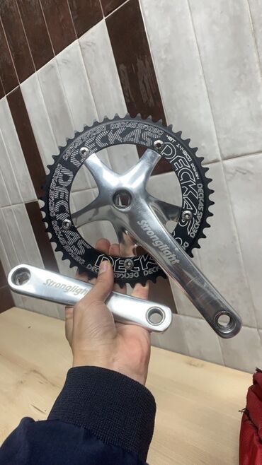 электродвигатели для велосипедов: Шатуны Stronglight с ведущей звездой Deckas - Материал: полированный