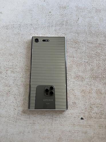 ош телефон бу: Sony Xperia Xz Premium, Б/у, 64 ГБ, цвет - Серебристый, 1 SIM — 4