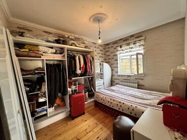 Həyət evləri və villaların satışı: Binəqədi qəs. 4 otaqlı, 100 kv. m, Orta təmir — 6