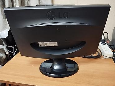 Monitorlar: LG Flatron LCD Monitor Model: W1943SE 19-düym ekrandır. Əla işləyir — 8