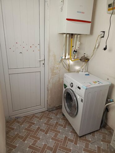 Həyət evləri və villaların satışı: Maştağa qəs. 4 otaqlı, 110 kv. m, Kredit yoxdur, Orta təmir — 4