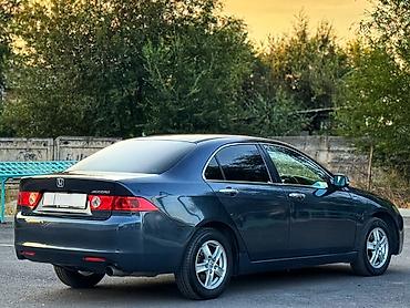механика правый руль: Honda Accord: 2004 г., 2 л, Автомат, Бензин, Седан — 4