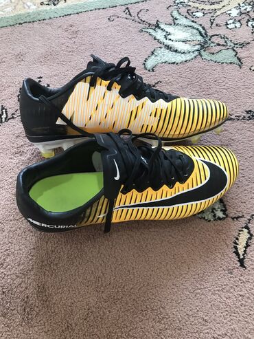 ортопедическая обувь для взрослых: Срочно Продаю бутсы!!!: Nike mercurial vapor 11 Качество:отличное