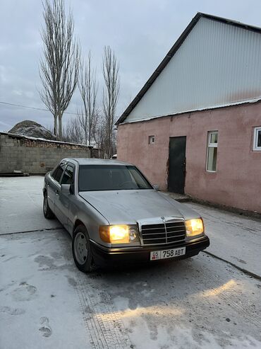 т3 транспортер: Mercedes-Benz W124: 1990 г., 2.3 л, Механика, Бензин, Седан