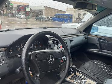 Продажа авто: Mercedes-Benz E-Class: 1999 г., 3.2 л, Автомат, Бензин, Седан — 4