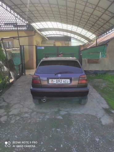 Volkswagen: Volkswagen Golf: 1993 г., 1.8 л, Механика, Бензин, Седан