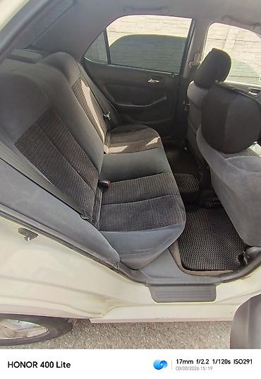 honda inside: Honda Accord: 2002 г., 1.8 л, Автомат, Газ, Седан — 5