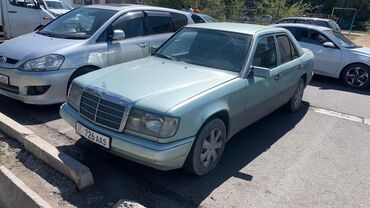 Mercedes-Benz: Mercedes-Benz W124: 1992 г., 2.3 л, Механика, Газ, Седан