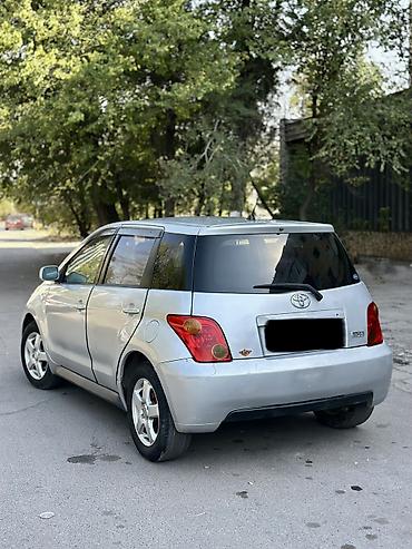 Toyota Ist: 2003 г., 1.3 л, Автомат, Бензин, Хэтчбэк — 1