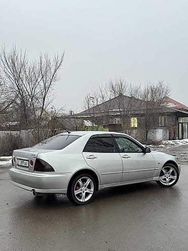 Toyota: Toyota Altezza: 2001 г., 2 л, Автомат, Бензин, Седан at lalafo.kg — 4 Toyota: Toyota Altezza: 2001 г., 2 л, Автомат, Бензин, Седан — 4