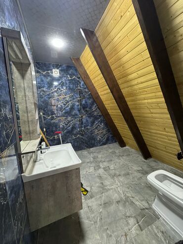 Günlük kirayə evlər: 60 kv. m, 3 otaqlı — 12