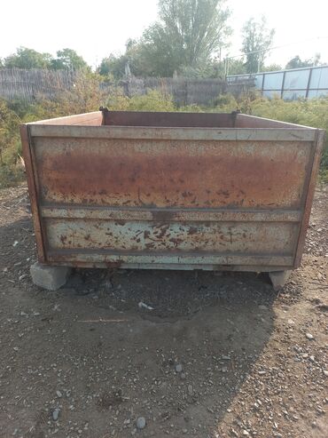 dəmir konteyner: Metalkonstruksiya konteyner/küpə - Material: qalın poladdan qaynaq