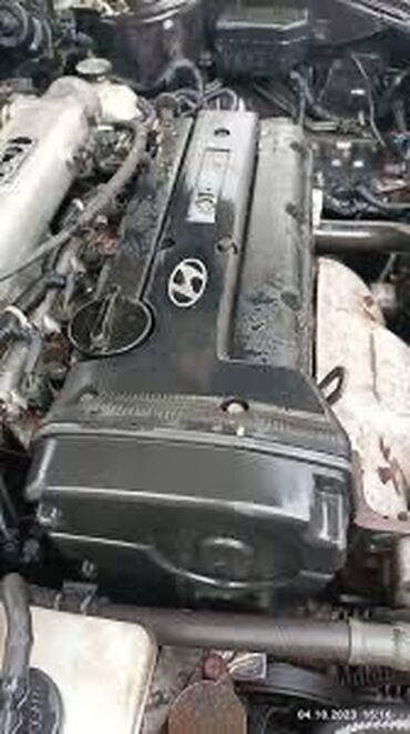 Двигатели, моторы и ГБЦ: Бензиновый мотор Hyundai 2001 г., 2 л, Б/у, Оригинал