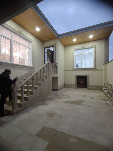 Həyət evləri və villaların satışı: Bineqedi rayonu Bineqedi qesebesinde 170 N astanovkadan 200-300 metr — 2