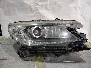 šlem za motor: FAR DESNI ZA HONDA CR-V OD 2002. DO 2006. GOD. | Far desni Honda — 1