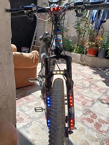 Velosipedlər: Tormuzlu ışq prablemi yoxdu baterika hediye verecem ısqorus 7nin — 4