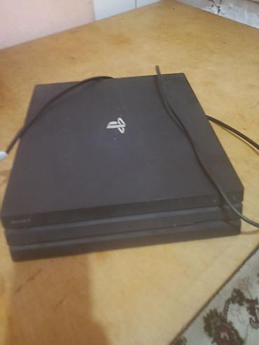 pc case: Игровая консоль Sony PlayStation 4 Pro (CUH‑7xx, внешне — трёхслойный — 3