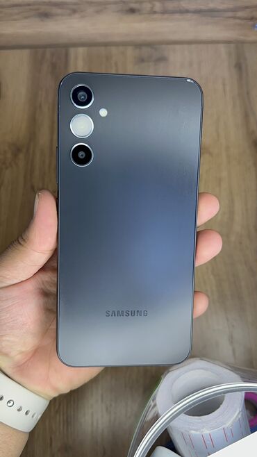 Планшеты: Samsung Galaxy A34 5G, Б/у, 128 ГБ