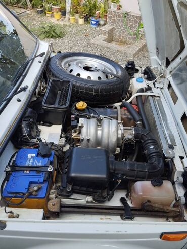 VAZ (LADA): VAZ (LADA) 4x4 Niva: 1.7 l | 2013 il 211000 km Ofrouder/SUV — 4