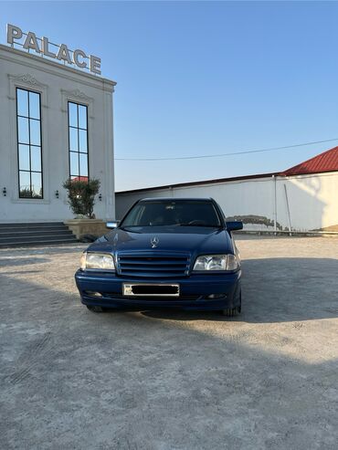 Mercedes-Benz C 180: 1.8 л | 1999 г. Седан