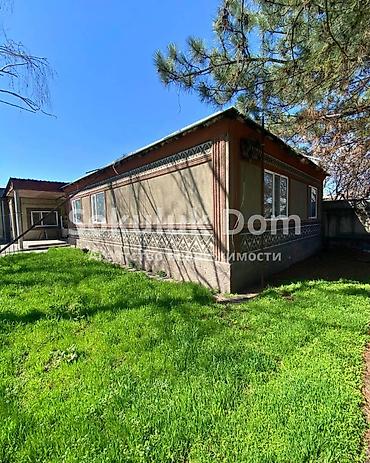 Продажа коттеджей и домов: 🏠Продается дом в селе Сокулук 🟡Комнаты: 6 🟡Участок: 7 соток — 3