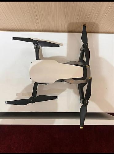 dji mini mic: Квадрокоптер DJI Mavic Air (комплект Fly More) Описание: - — 2