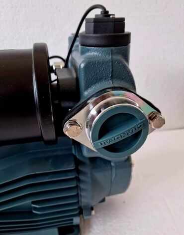 Sredstva za navodnjavanje: Prodajem novu i kvalitetnu GRANDFAR pumpa (hidrofor) za vodu. Model — 2