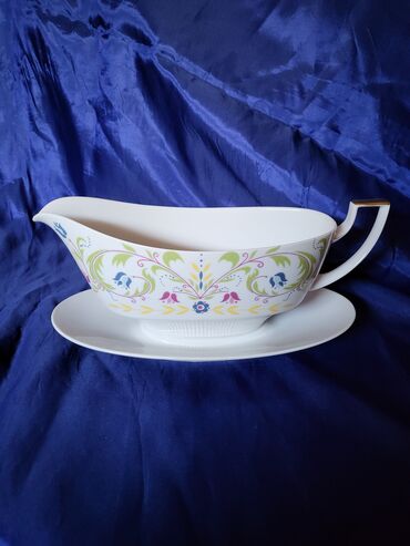 Činije: Sosijera nova 1945g+ Pirkenhammer Cehoslovacka. Nova sosijera,sve na — 1