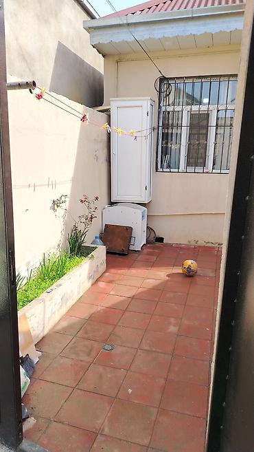 Həyət evləri və villalar: Binəqədi qəs. 3 otaqlı, 65 kv. m, Orta təmir — 2