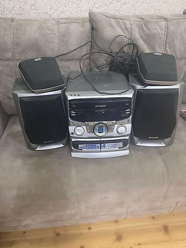 sharp paltaryuyanlari: SHARP mini musiqi mərkəzi – 4 dinamikli sistem Komplekt: - Mərkəzi — 1