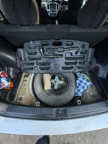 Mazda: Mazda Tribute: 2003 г., 2 л, Автомат, Бензин, Кроссовер — 9