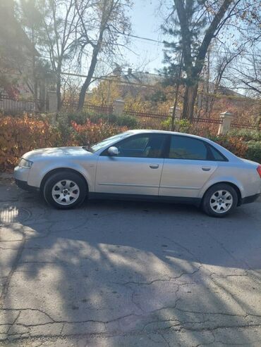 мотор фольцваген: Audi A4: 2002 г., 2 л, Механика, Бензин, Седан